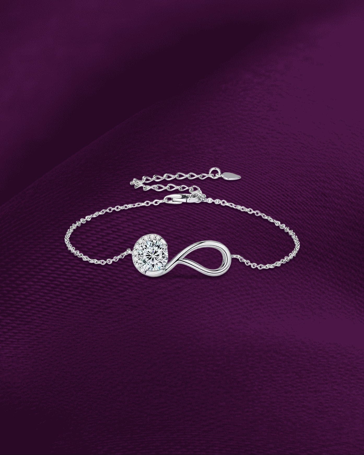 سوار إنفينيتى الساحر – أنيق من الفضة  يرمز للحب والصداقة