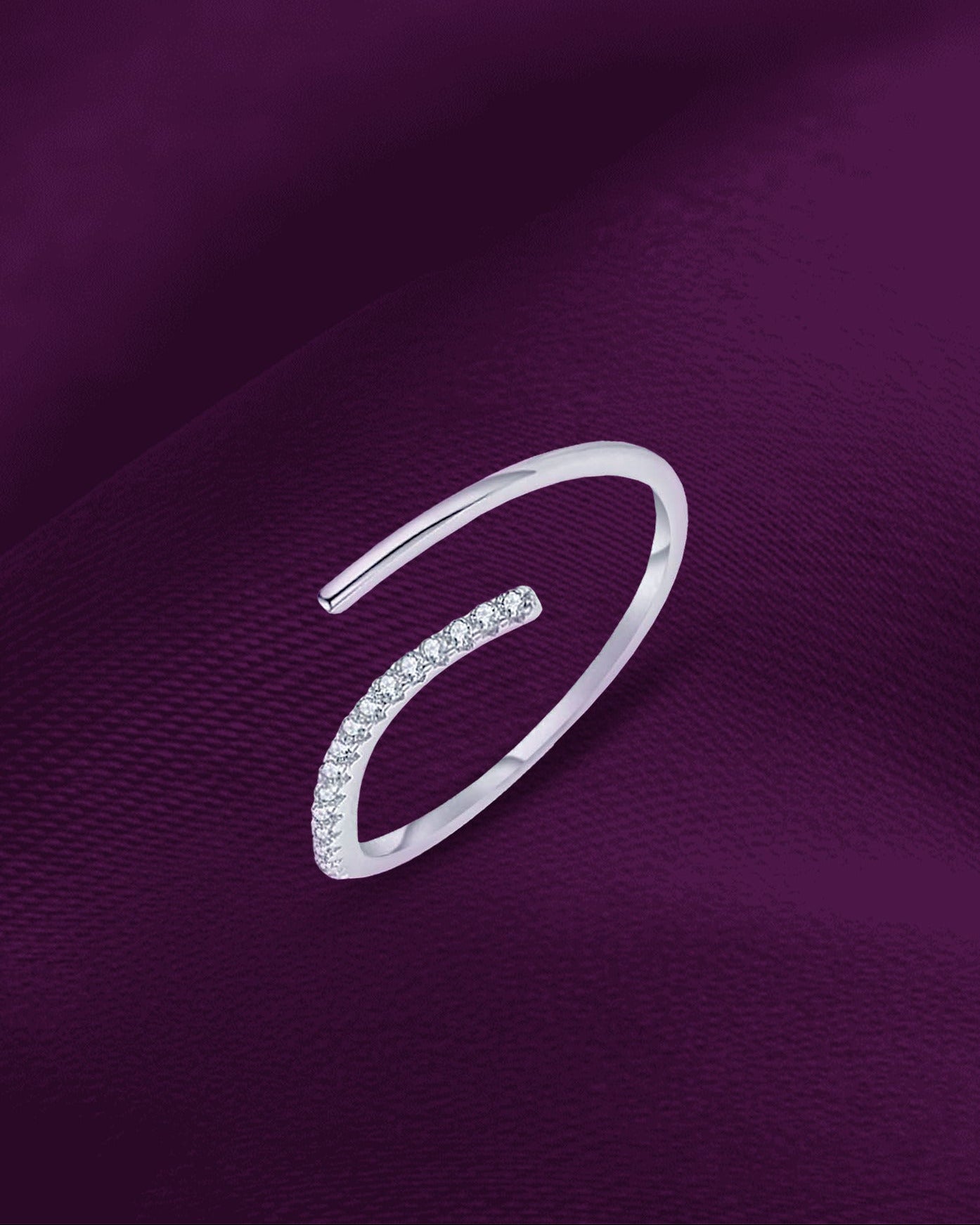 خاتم فضة مفتوح – تصميم قابل للتعديل وأنيق